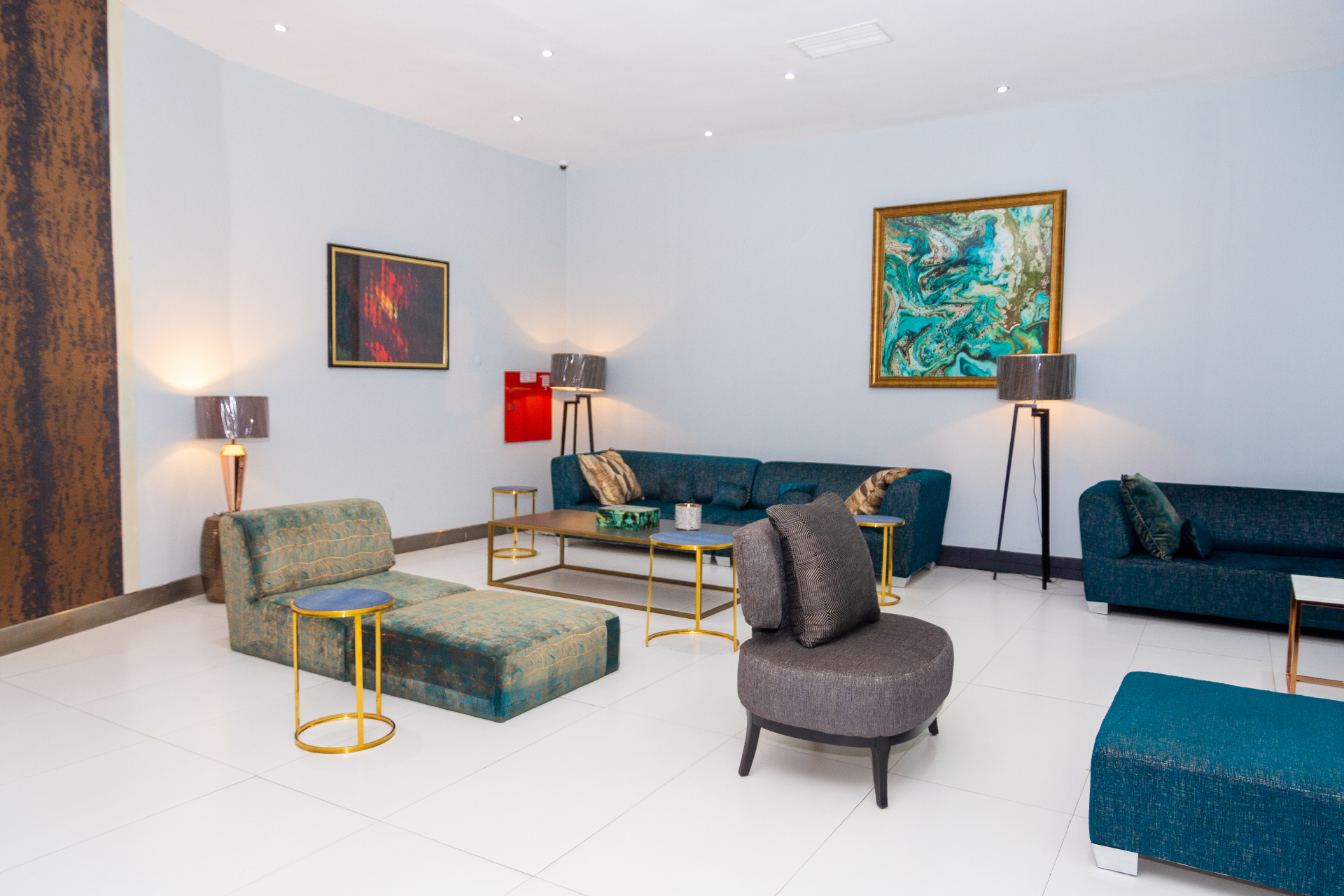 Área comum e conforto no Hotel Embaixador